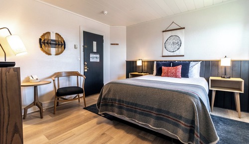 Room, Private Bathroom (Room 208)