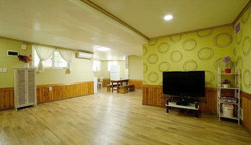 Traditional Room, 2 Bedrooms (ONDOL Room)