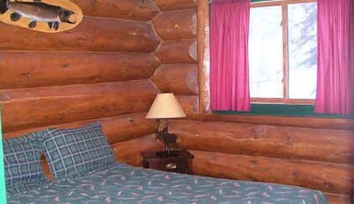 Classic Cabin, 3 Bedrooms, Fireplace