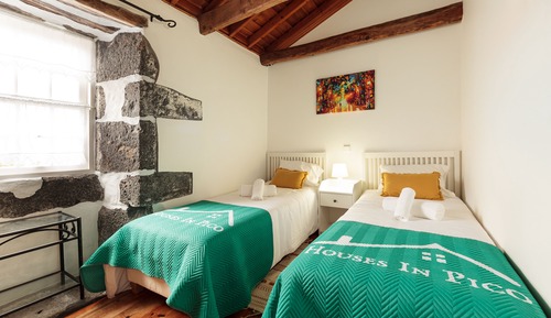 House, 2 Bedrooms