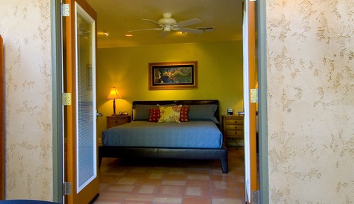 Room, 1 King Bed, Jetted Tub, River View