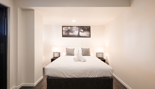 Standard Room, 1 Queen Bed