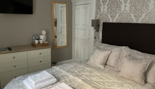 Double Room, Ensuite