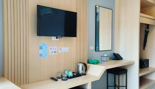 Superior Room, 1 Double Bed, Pool View