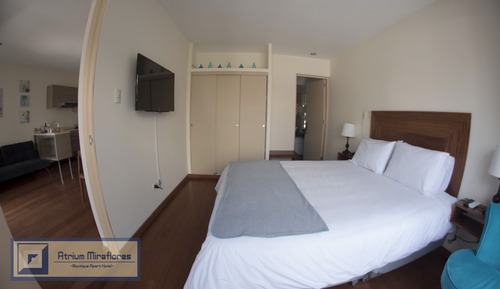 Suite, Balcony