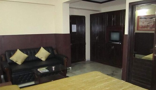 Deluxe Double Room, 1 Queen Bed, Smoking