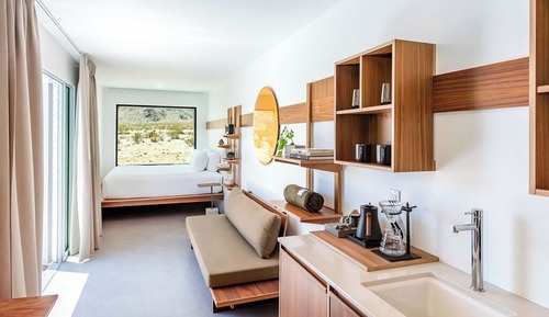 Mountain View King Accessible