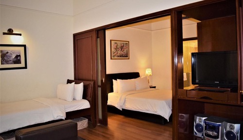 Superior Suite