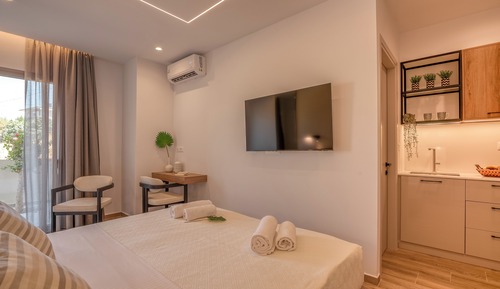 Economy Studio