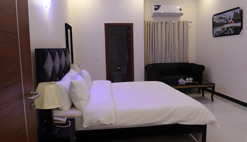 Deluxe Double or Twin Room, City View