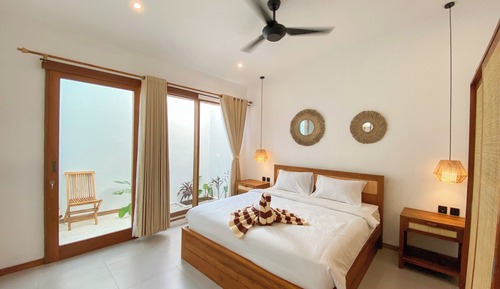 Deluxe Villa