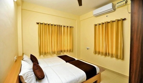 Classic Double Room, Lake View