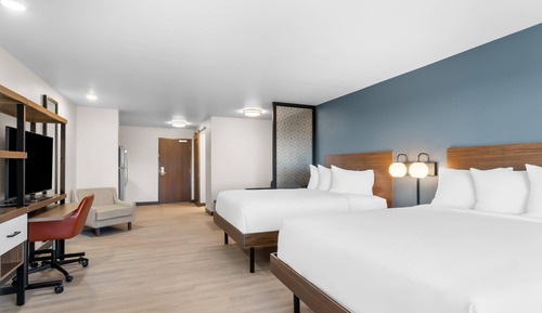 Standard Room, 2 Queen Beds, Non Smoking