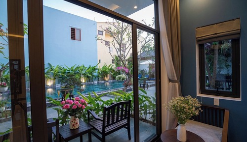 Triple Room, Pool View