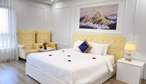 Deluxe Double Room, Bathtub