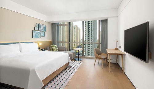 Standard Room, 1 King Bed