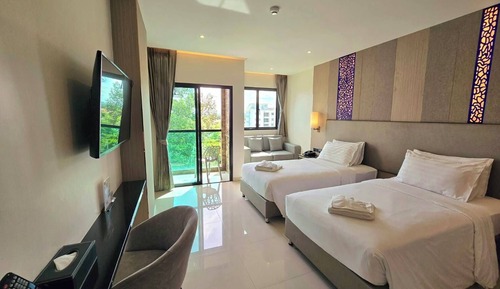 Family Suite with Balcony