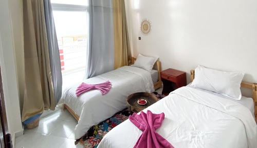 Standard Twin Room, Sea View