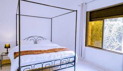 Economy Double Room, Garden View