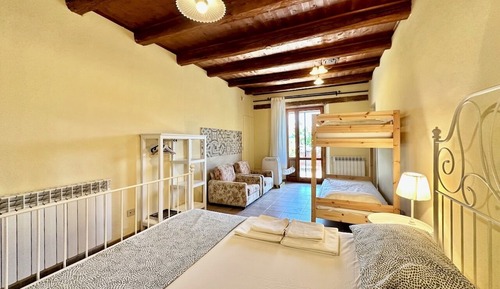 Apartment, 3 Bedrooms, Patio, Garden View