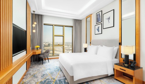 Deluxe Room, 1 King Bed, Smoking
