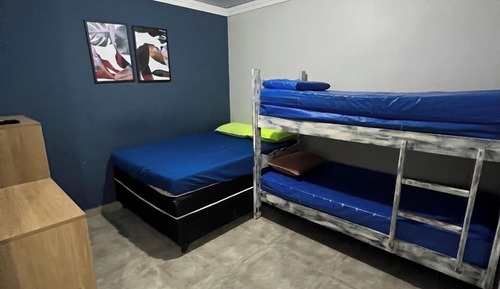 Apartment (05F)