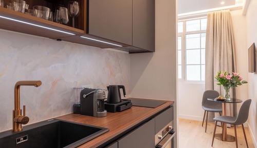 Superior Apartment