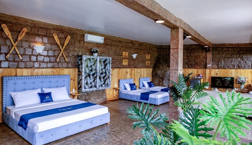 Ocean Front Family Room