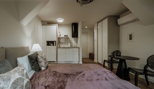 Luxury Studio