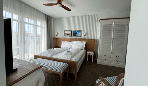 Ocean View Apartments - Ocean View