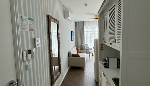 Ocean View Apartments - Ocean View