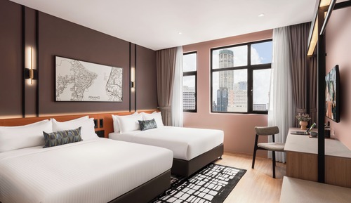 Deluxe Room Double Double