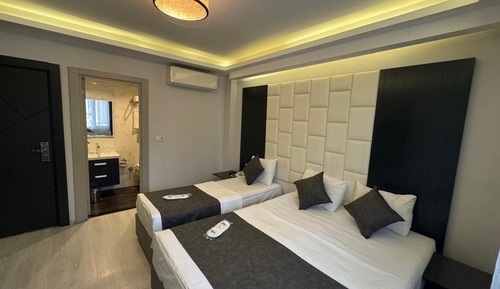 Superior Triple Room