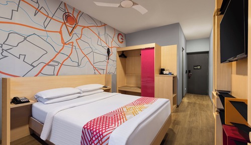 D-Luxe Queen Room