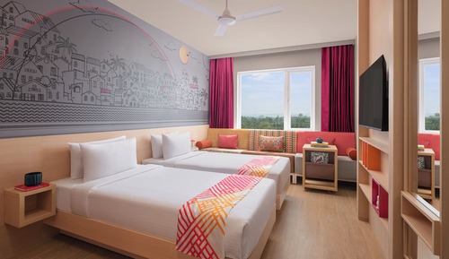 Luxe Twin Room-Tropical View
