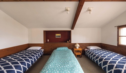 Classic Triple Room, Non Smoking, Mountain View