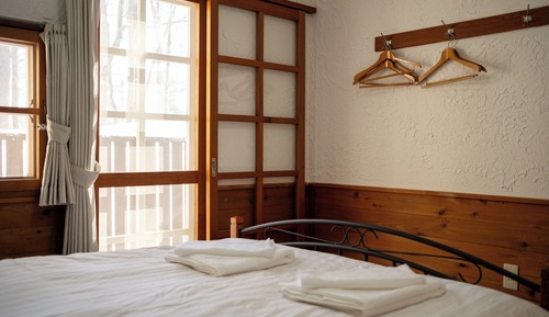 Classic Suite, 2 Bedrooms, Mountain View