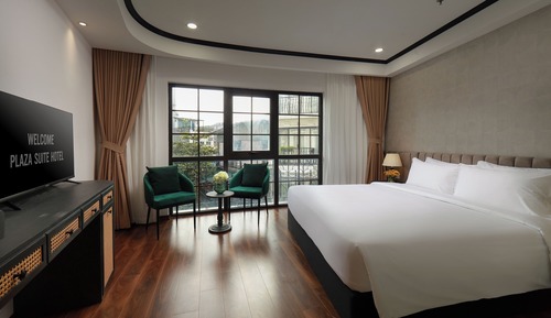 Suite Double Room City view