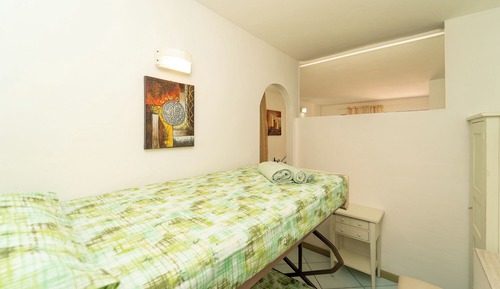 Apartment, Park View