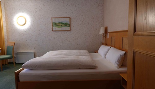 Deluxe Suite, Private Bathroom