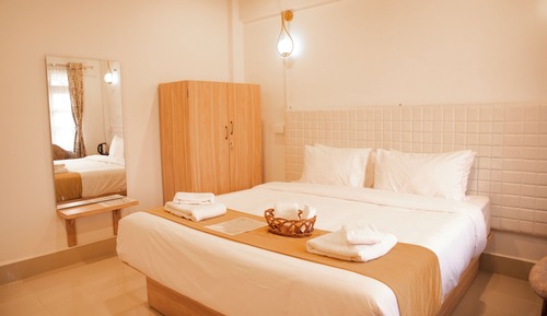 Deluxe Double Room, Balcony, City View