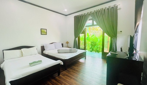 Standard Double Room, Garden View
