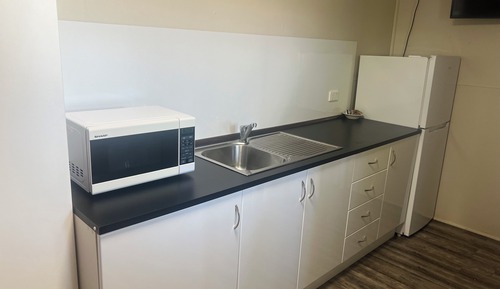 Basic Cabin (Separate Amenities)