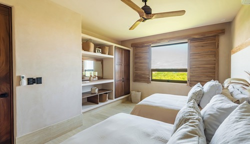 Luxury Apartment, 3 Bedrooms, Sea View, Oceanfront