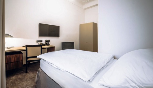 Standard Single Room, Courtyard View