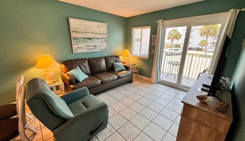 House, Multiple Beds, Balcony, Ocean View (Gulf Shores Plantation 1106)