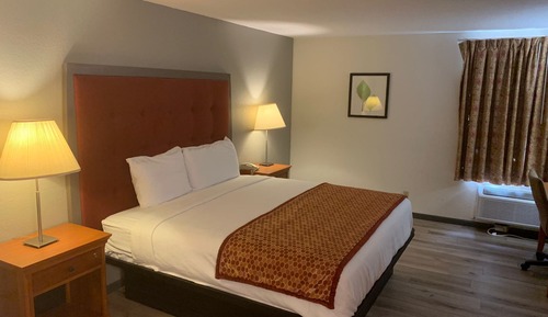 Comfort Room, 1 King Bed