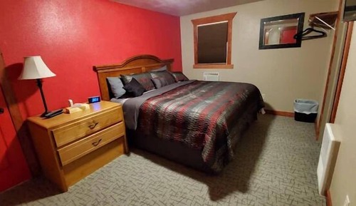 Room, 1 King Bed, Non Smoking