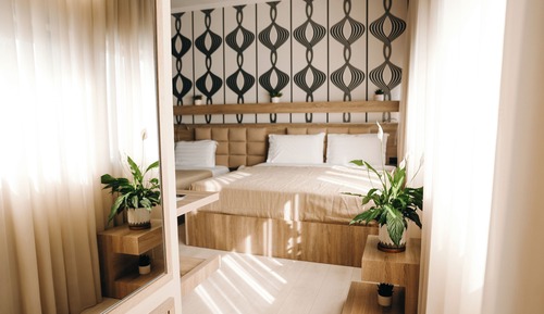 Comfort Triple Room, City View