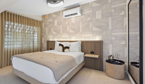 Premium Room, 1 Queen Bed